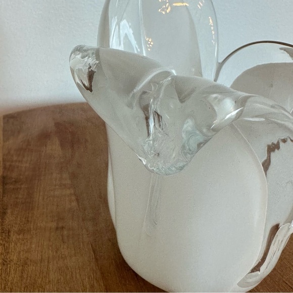 Murano Style White and Clear Tulip Vase Votive Candle Holder  Handmade in Italy - Picture 8 of 14